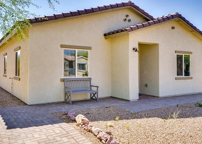 Vacation W/ Community Pool! Holiday home *